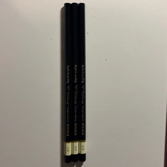 Art Supply Bundle: Sketchbooks and Pencils. Hahnemühle, Tombow, Prismacolor NWT - Picture 4 of 16